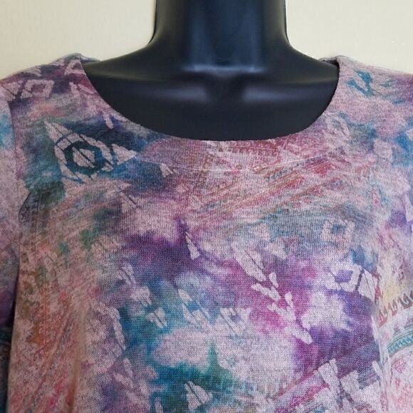 Live and Let Live Watercolor Top - Picture 2 of 6